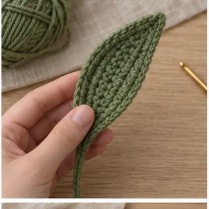 Long pointed green crochet tulip leaf